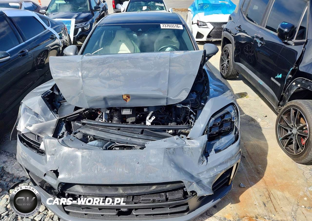 2025 Porsche Panamera Base VIN:WP0AA2YA4SL008937 - 5