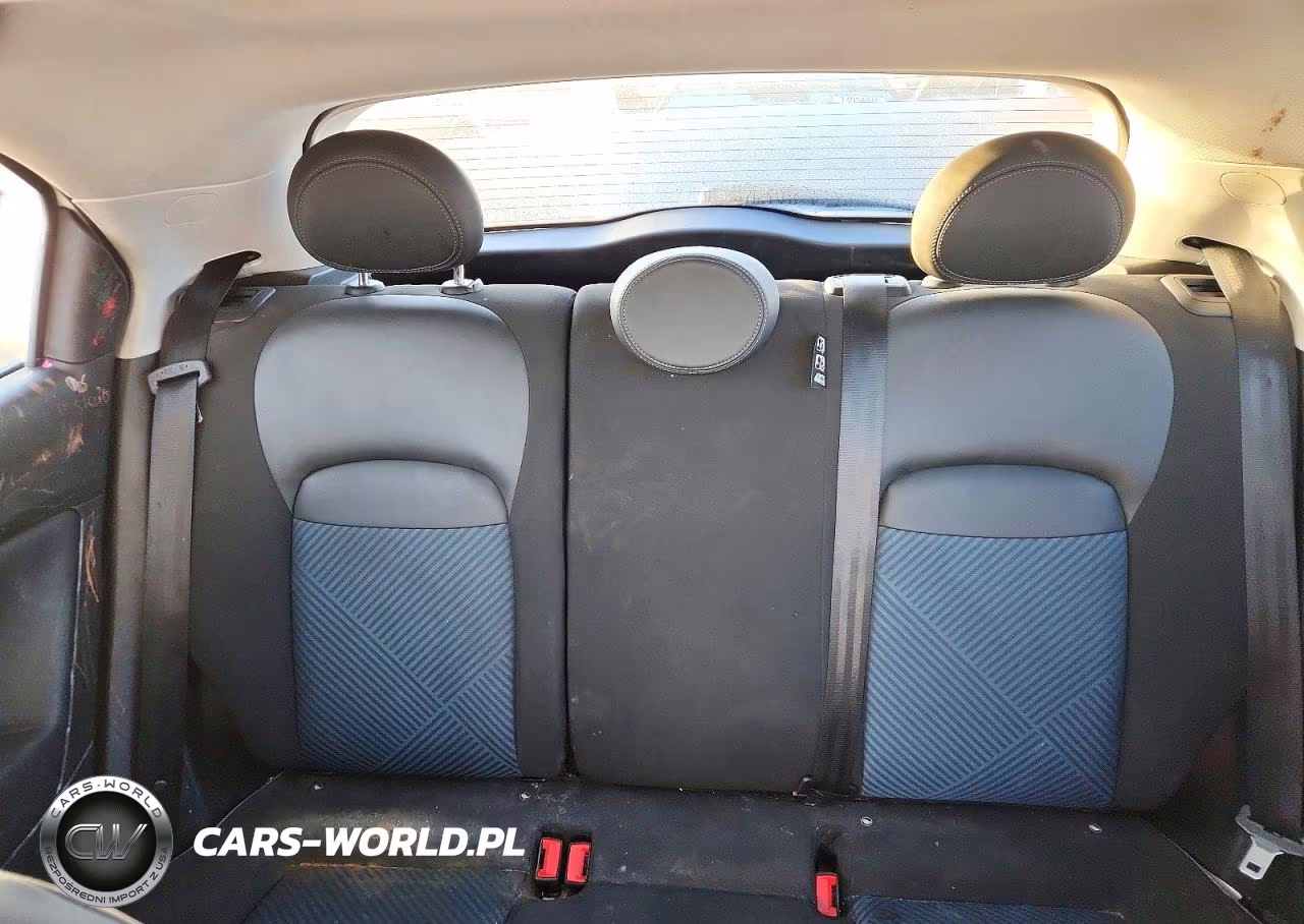 2019 Fiat 500X Pop VIN:ZFBNFYA15KP791262 - 10