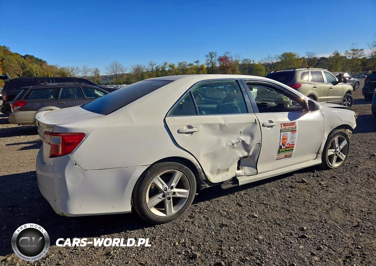2012 Toyota Camry Se VIN:4T1BF1FK1CU503163 - 3