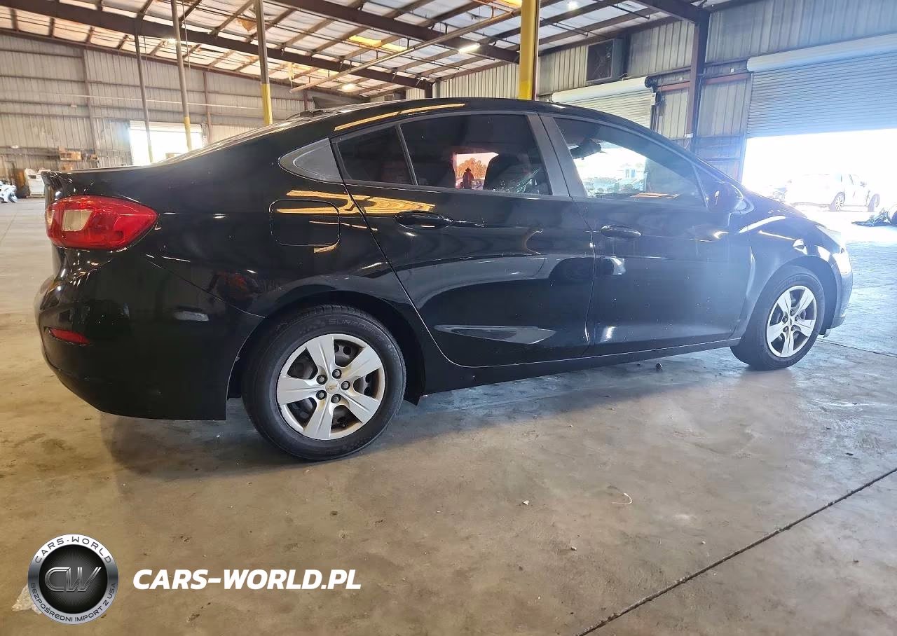 2017 Chevrolet Cruze Ls VIN:1G1BC5SM6H7116327 - 3