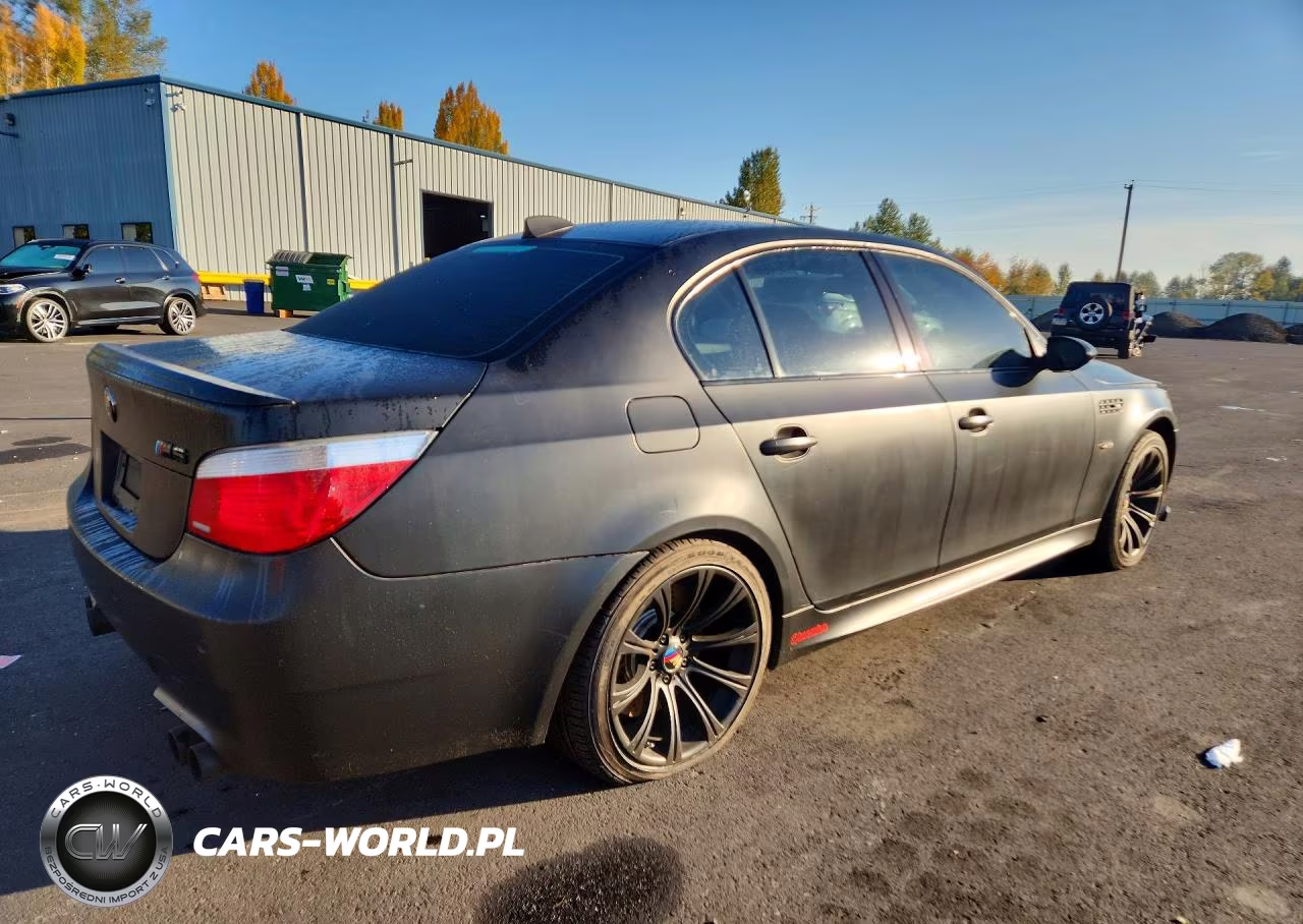 2006 BMW M5 VIN:WBSNB93546CX06710 - 3