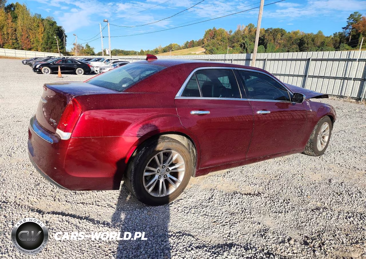2017 Chrysler 300C VIN:2C3CCAEG2HH559898 - 3