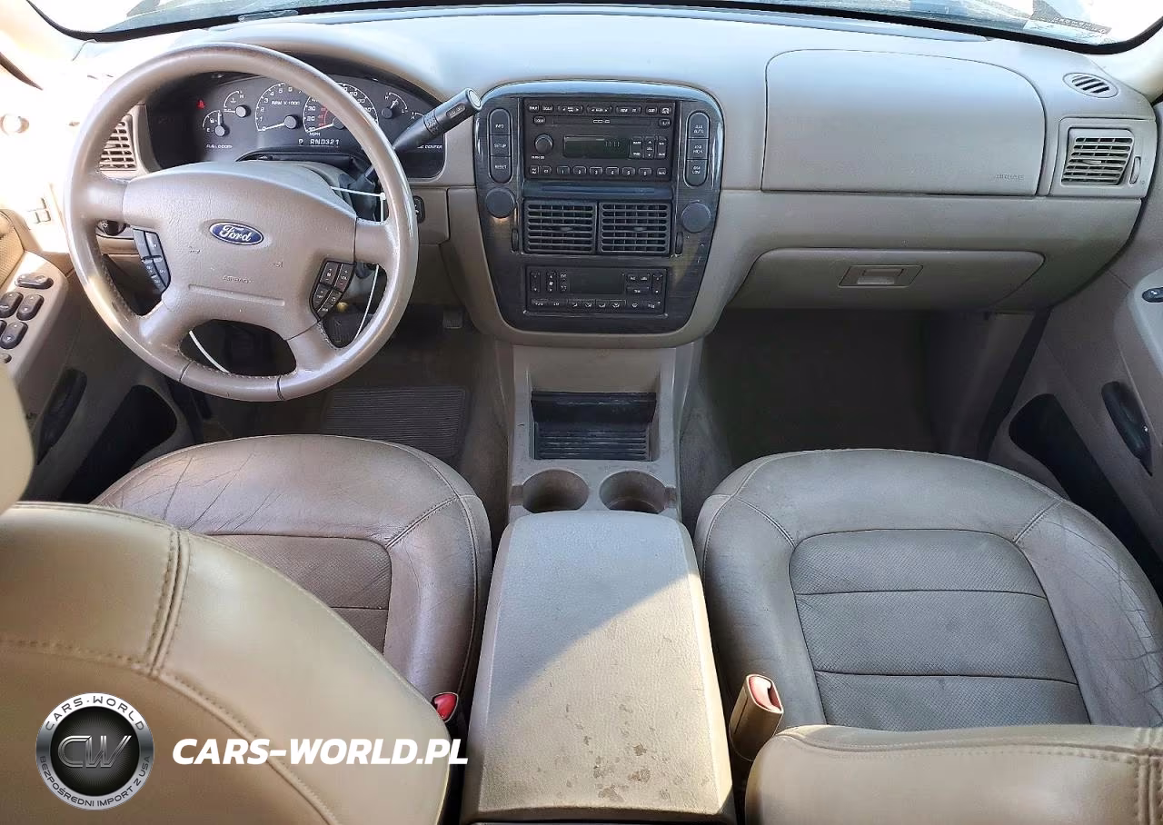 2002 Ford Explorer Limited VIN:1FMDU75W52ZB62101 - 8