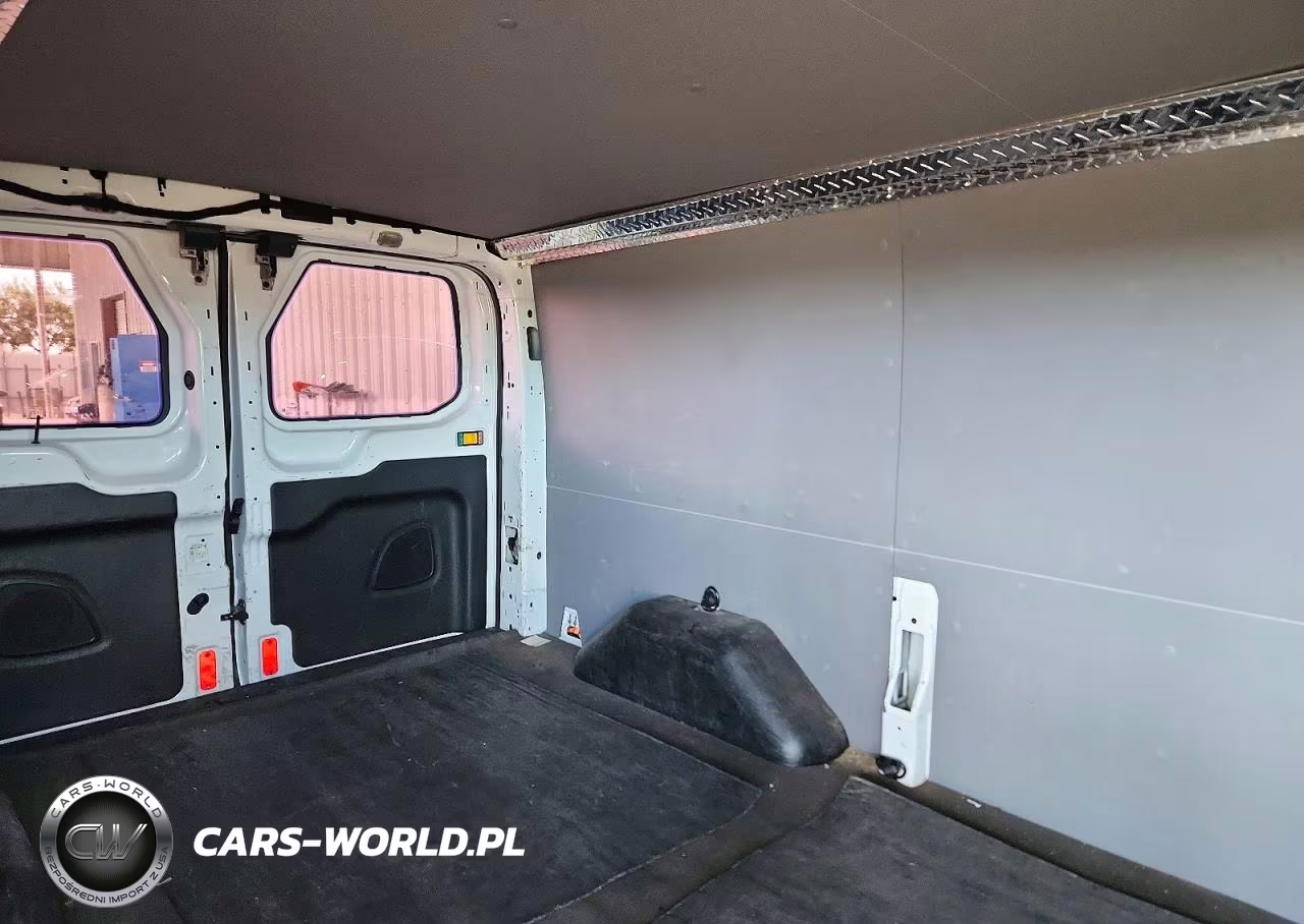 2016 Ford Transit-150 VIN:1FTYE1YM9GKA52162 - 10