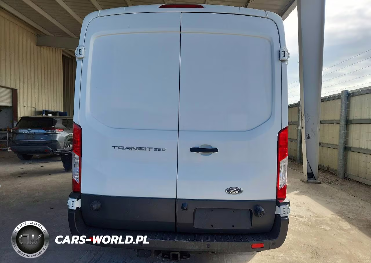2017 Ford Transit T-250 VIN:1FTYR2CM6HKA89298 - 6