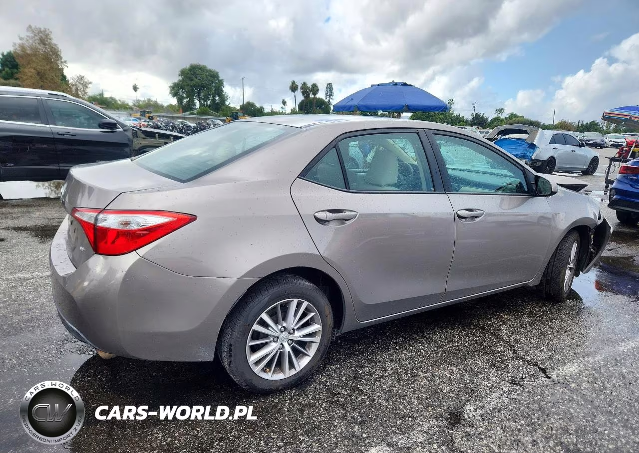 2014 Toyota Corolla Le Plus VIN:5YFBURHE7EP103074 - 3