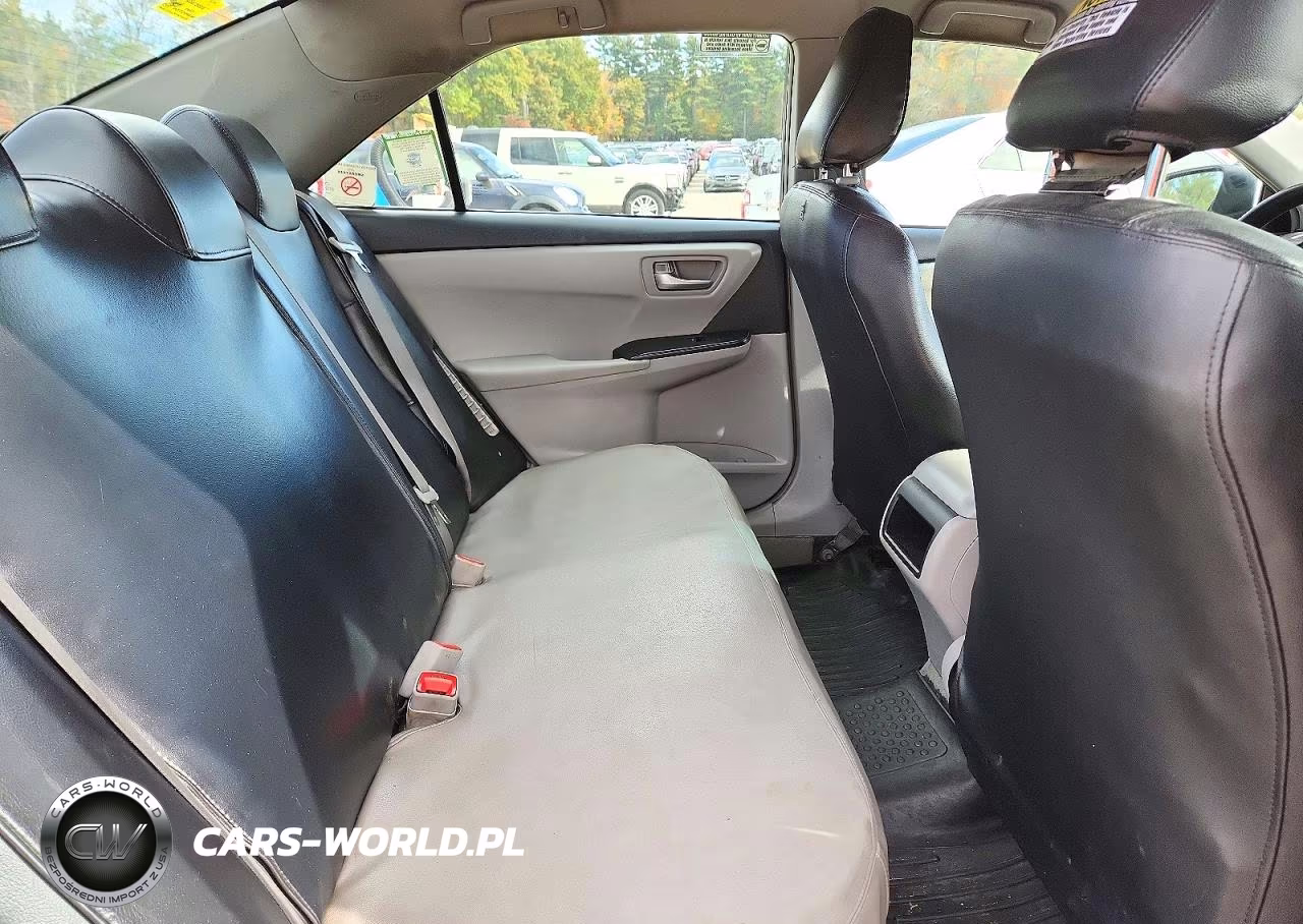 2017 Toyota Camry Hybrid Le VIN:4T1BD1FK3HU216520 - 10