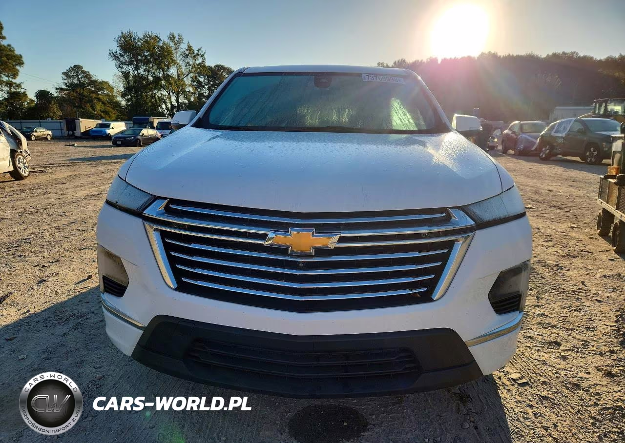 2022 Chevrolet Traverse Premier VIN:1GNEVKKW6NJ174913 - 5