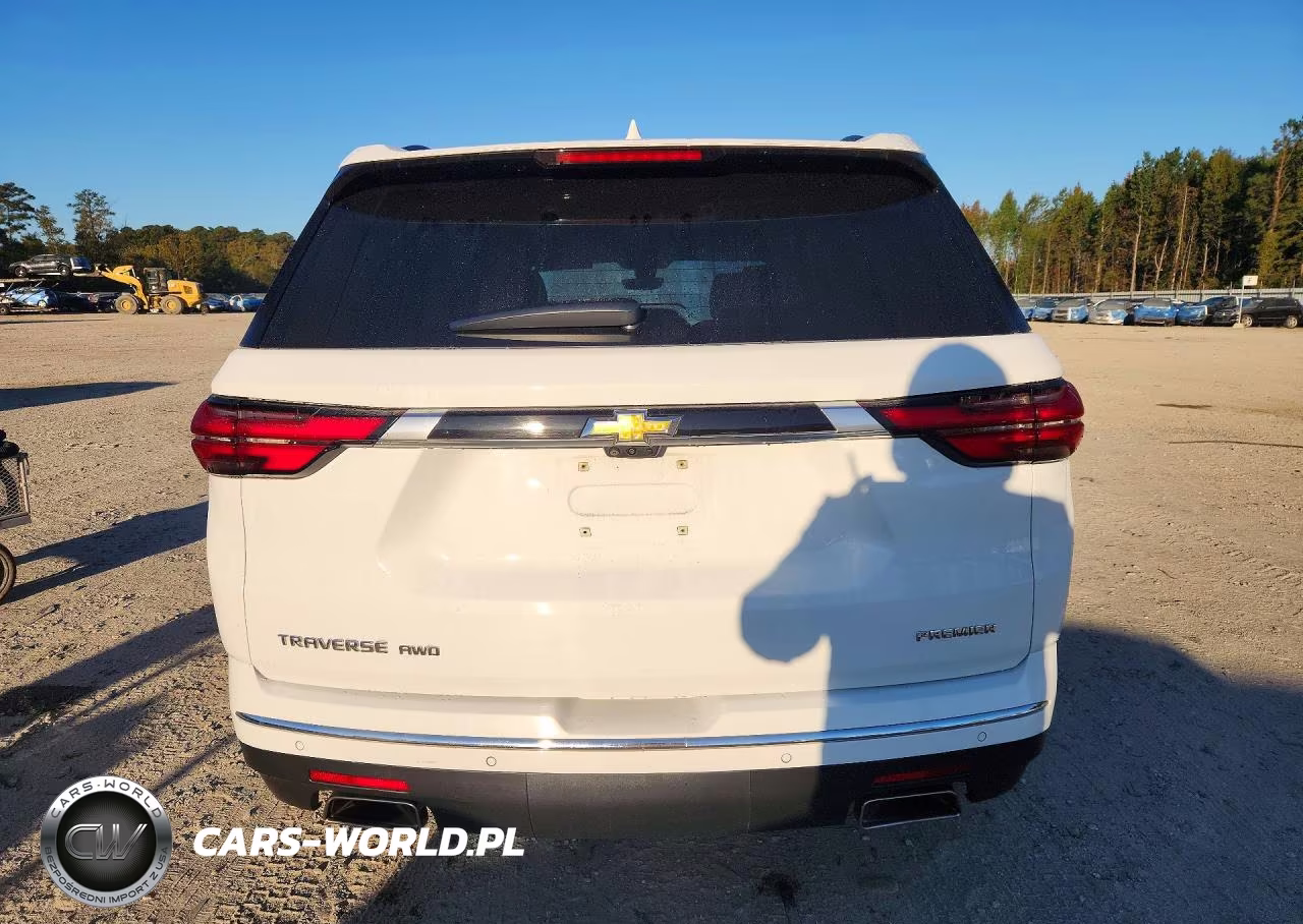 2022 Chevrolet Traverse Premier VIN:1GNEVKKW6NJ174913 - 6