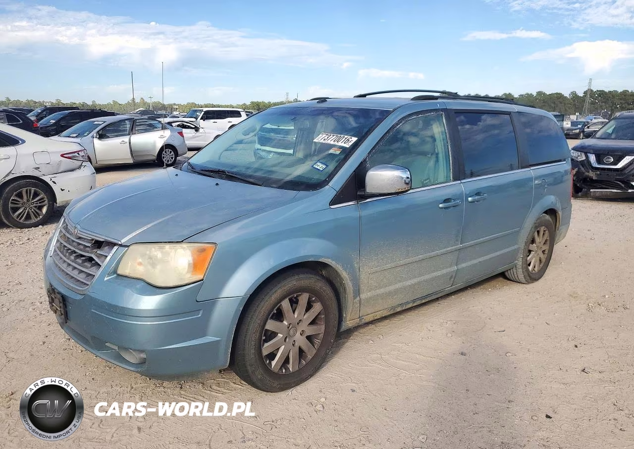 2008 Chrysler Town & Country Touring VIN:2A8HR54P28R150036 - 1