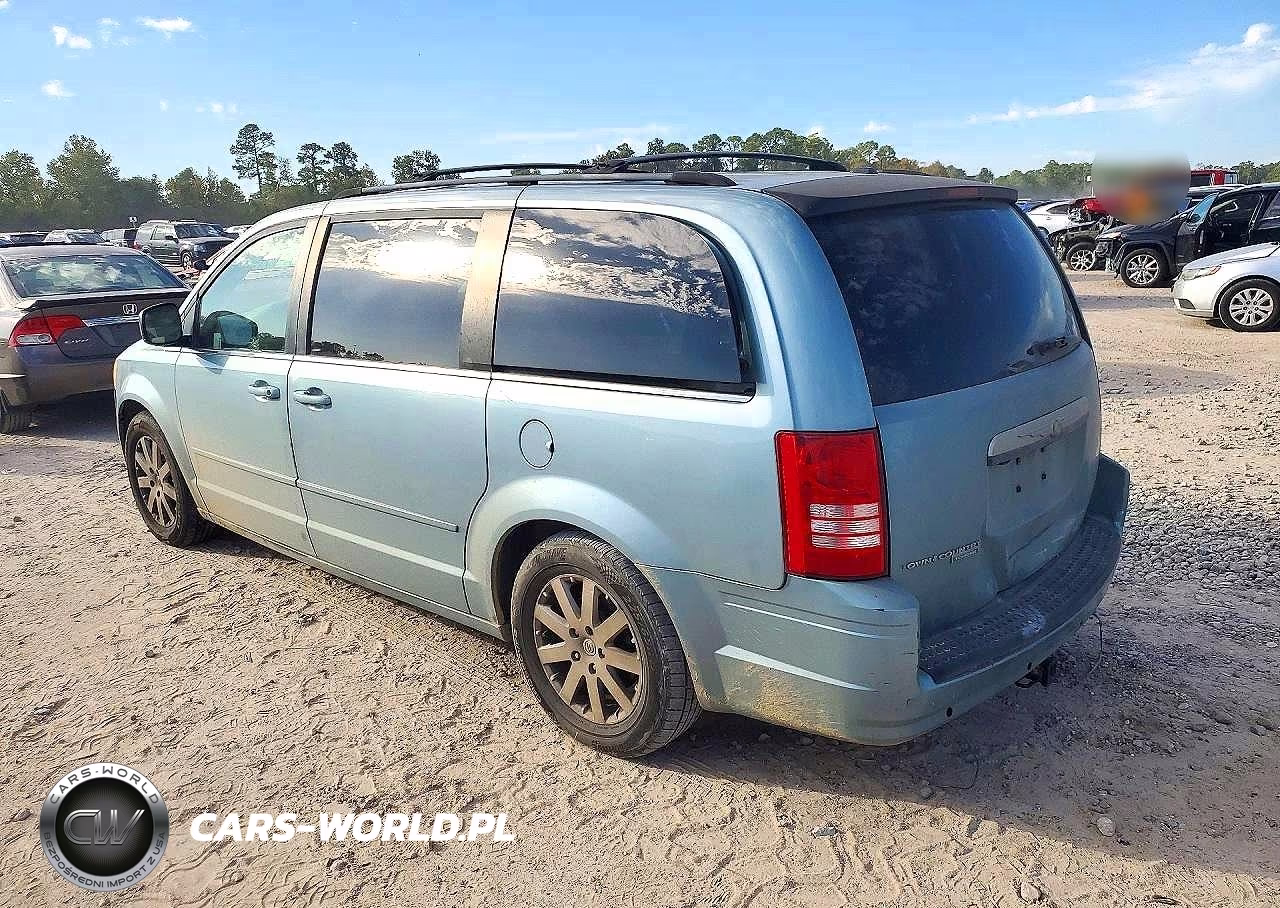 2008 Chrysler Town & Country Touring VIN:2A8HR54P28R150036 - 2