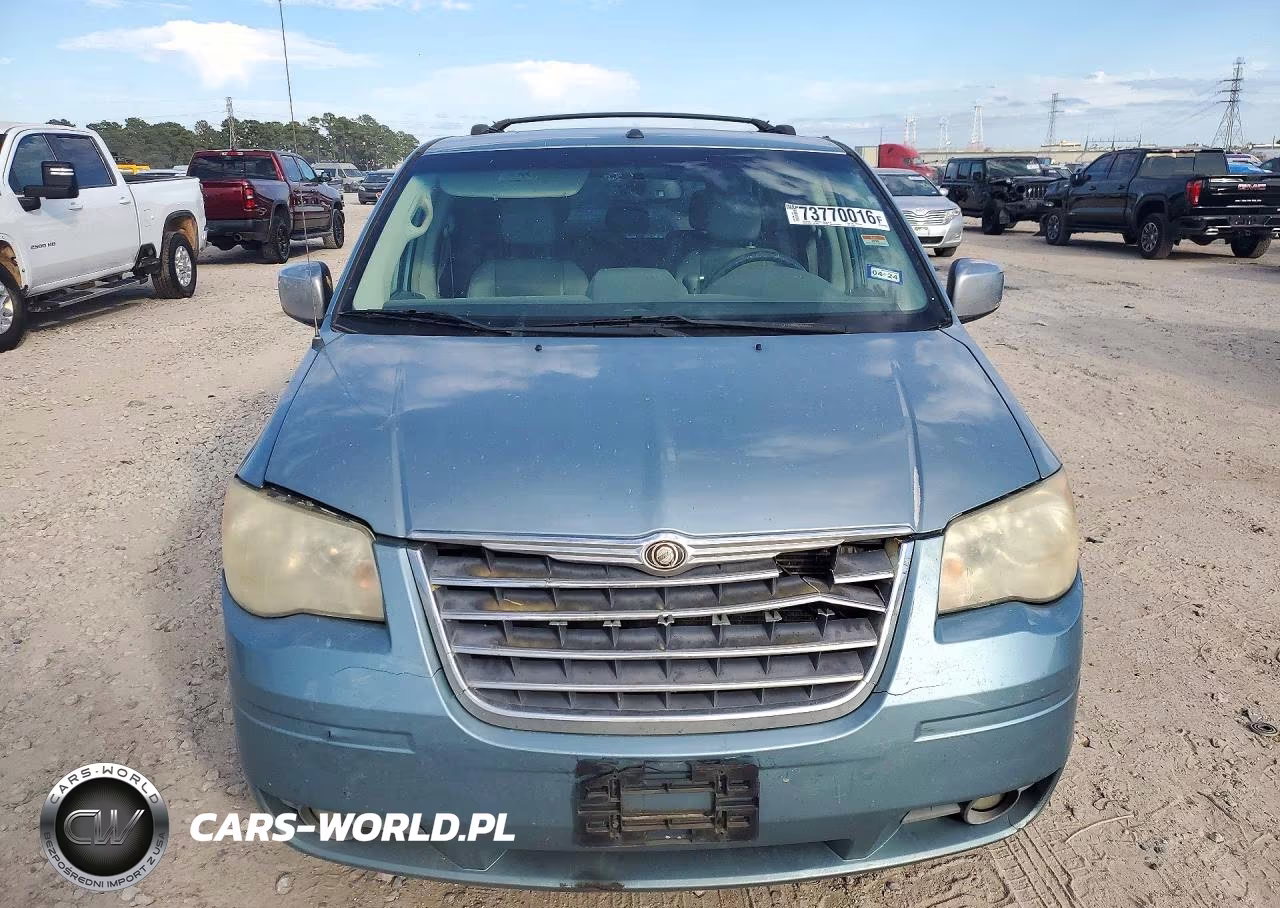2008 Chrysler Town & Country Touring VIN:2A8HR54P28R150036 - 5