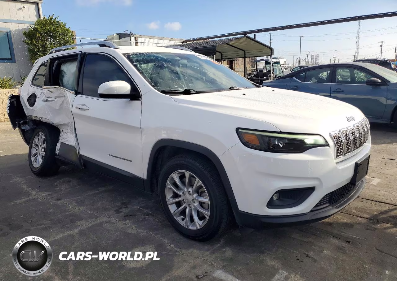 2019 Jeep Cherokee Latitude VIN:1C4PJLCB3KD392851 - 4