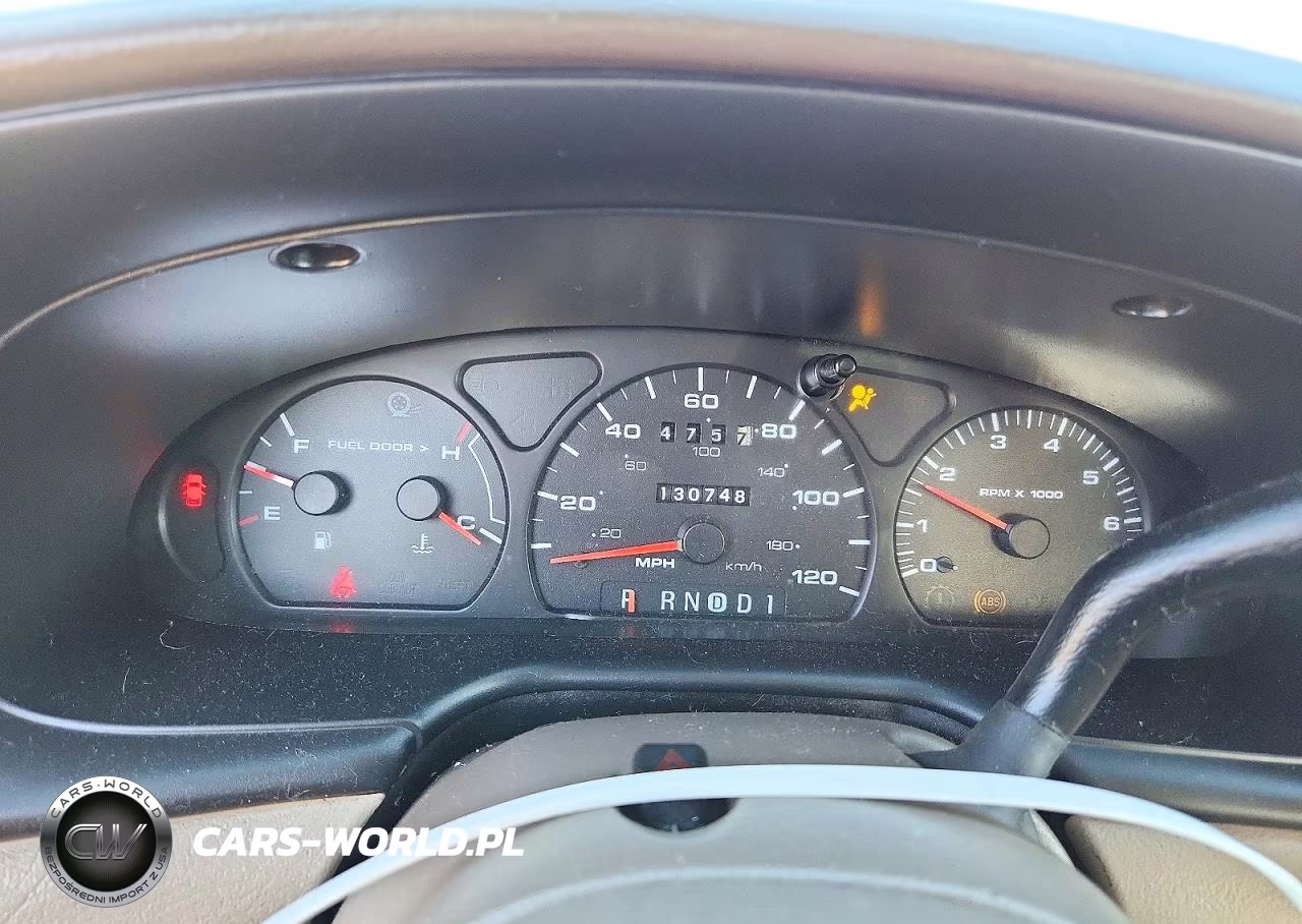 2001 Ford Taurus Ses VIN:1FAFP55U11A181366 - 9