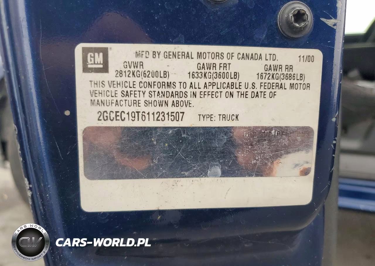 2001 Chevrolet Silverado C1500 VIN:2GCEC19T611231507 - 12