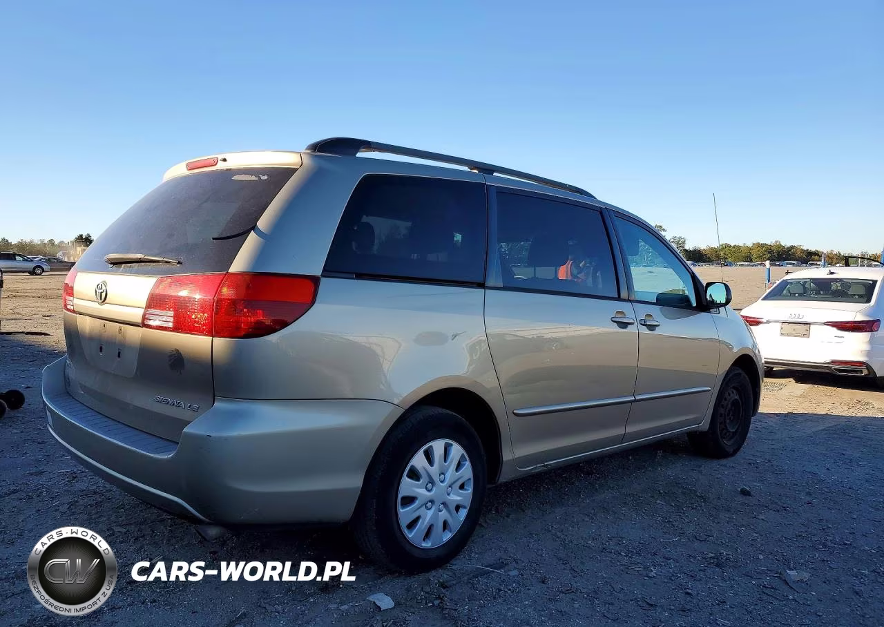 2004 Toyota Sienna Le 7 Passenger VIN:5TDZA23C54S128002 - 3