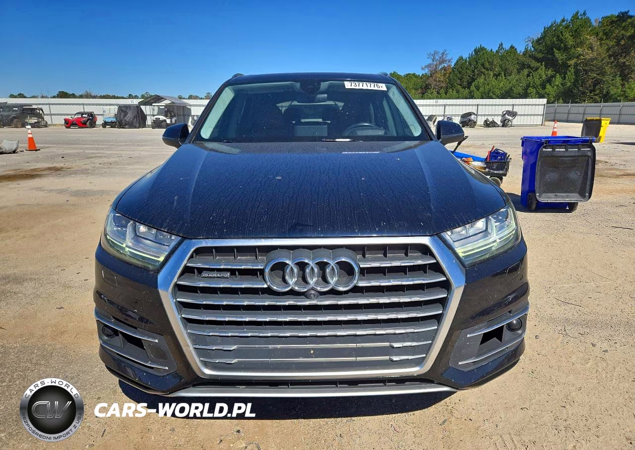 2017 Audi Q7 Prestige VIN:WA1VAAF75HD033801 - 5