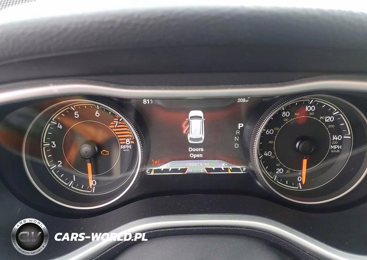 2016 Jeep Cherokee Trailhawk VIN:1C4PJMBSXGW133325 - 9
