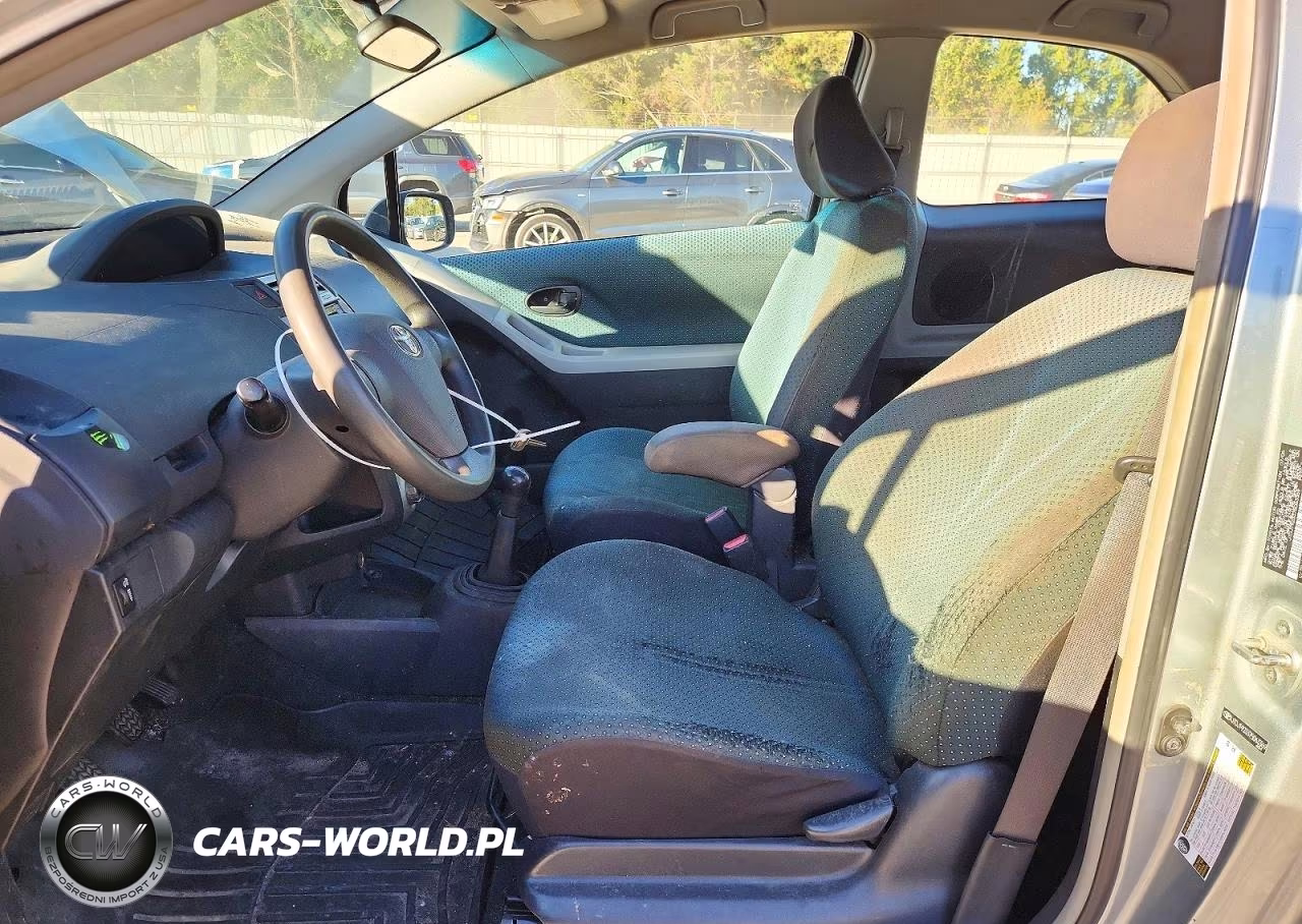 2007 Toyota Yaris Base VIN:JTDJT923375063369 - 7
