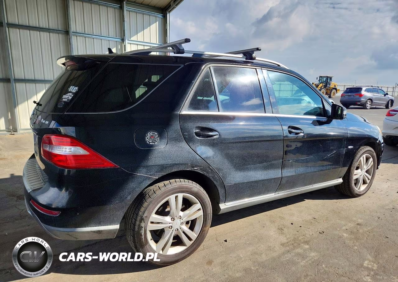 2012 Mercedes-Benz Ml 350 4Matic VIN:4JGDA5HB4CA008467 - 3