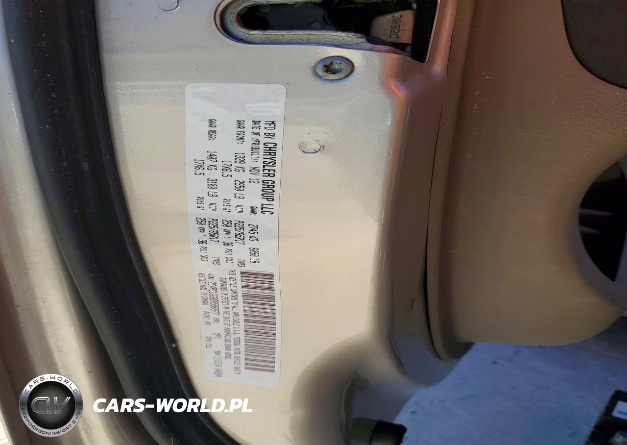 2013 Chrysler Town & Country Limited VIN:2C4RC1GG8DR596977 - 13