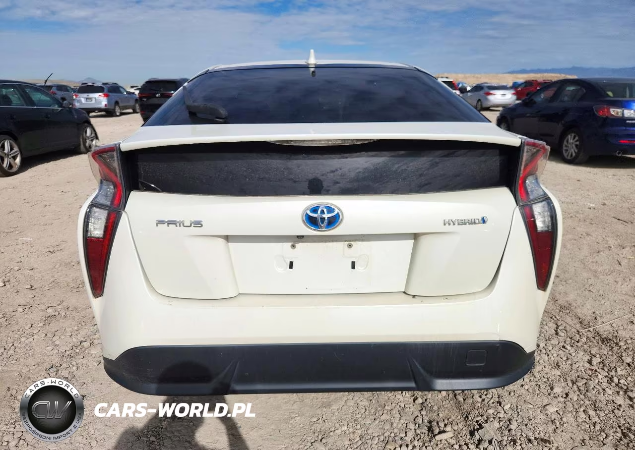 2016 Toyota Prius Three Touring VIN:JTDKARFU9G3021975 - 6