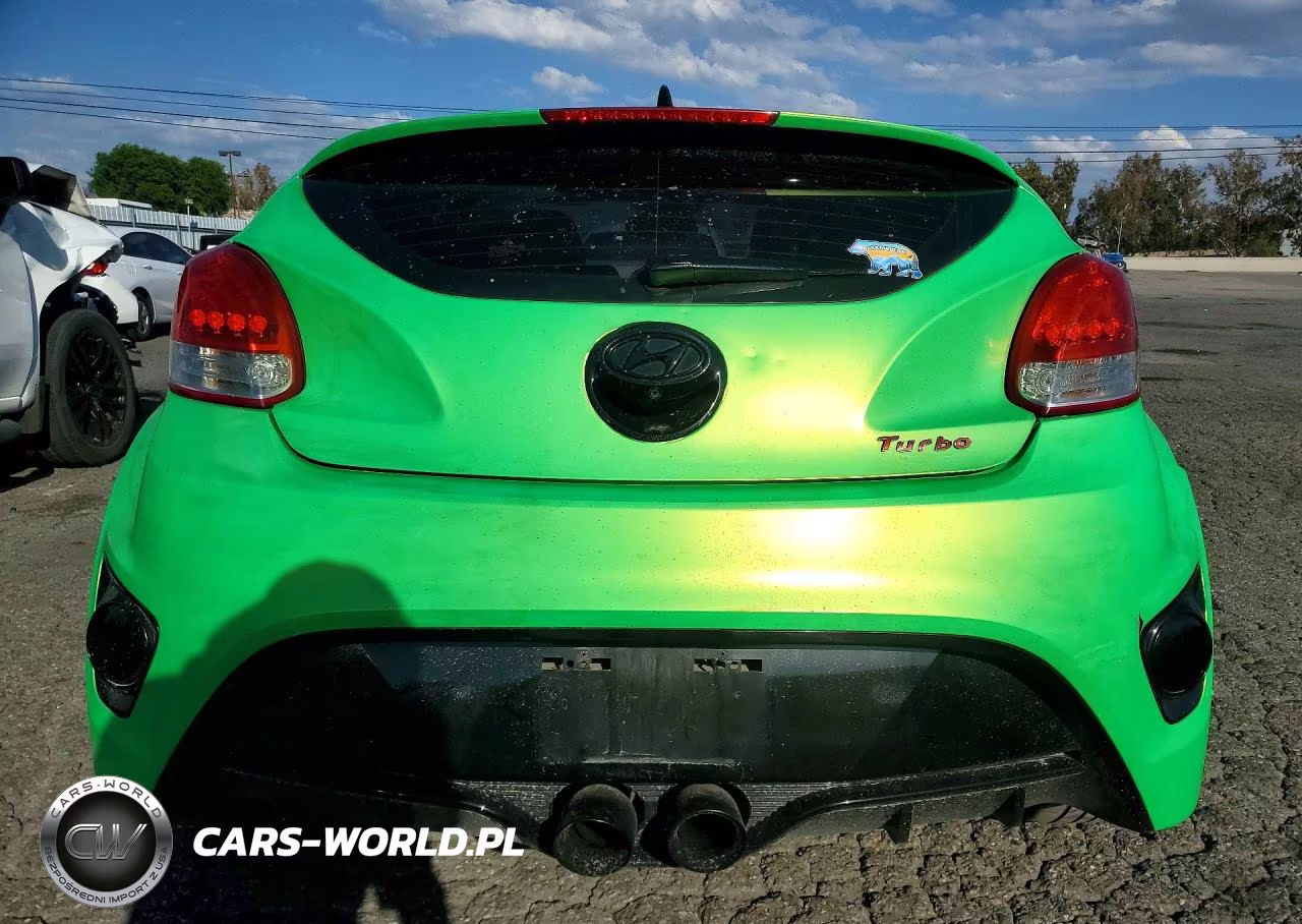2015 Hyundai Veloster Turbo VIN:KMHTC6AE0FU221712 - 6