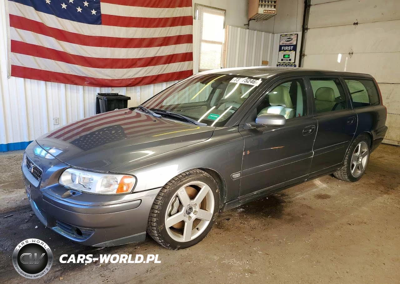 2006 Volvo V70 R