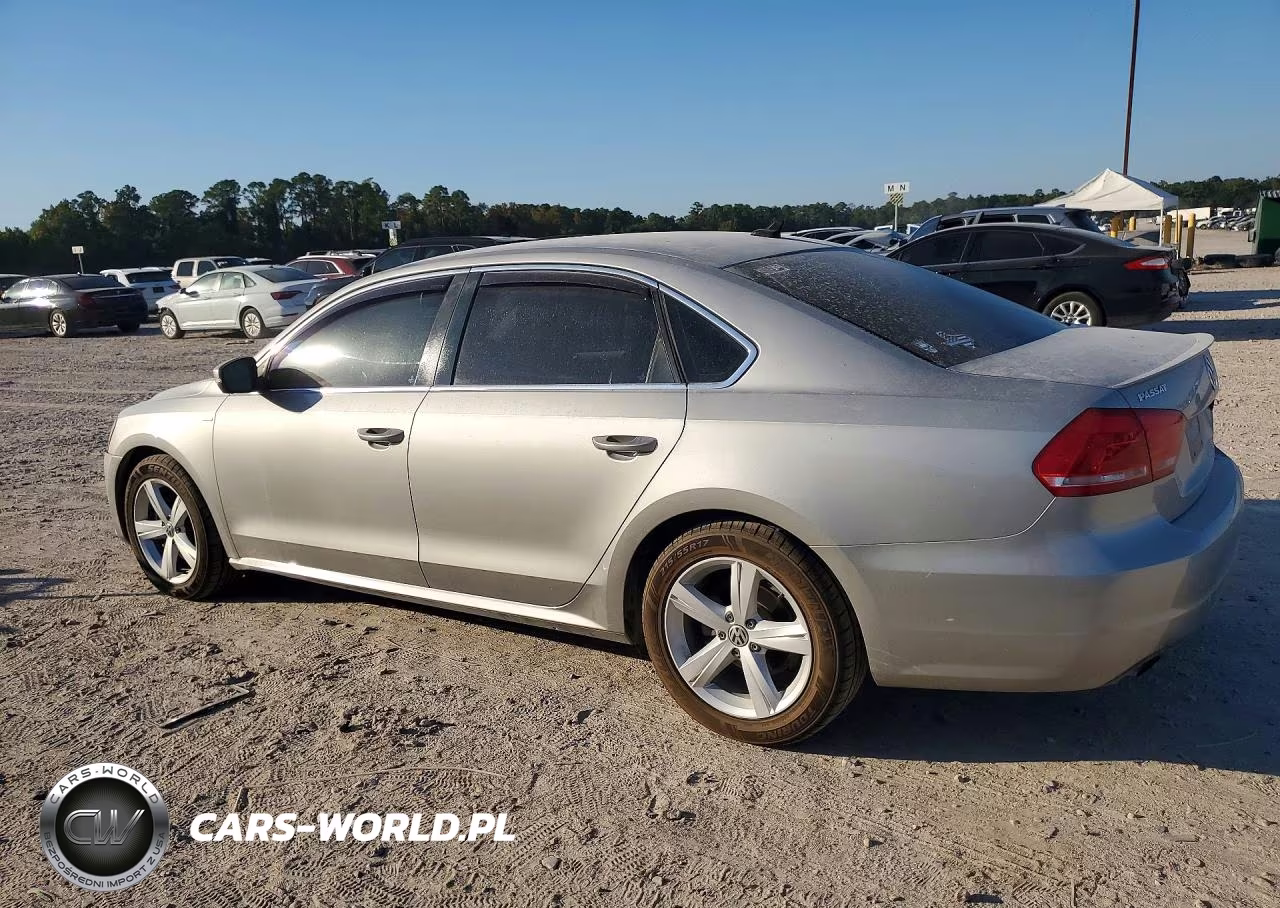 2014 Volkswagen Passat S VIN:1VWAS7A32EC044844 - 2