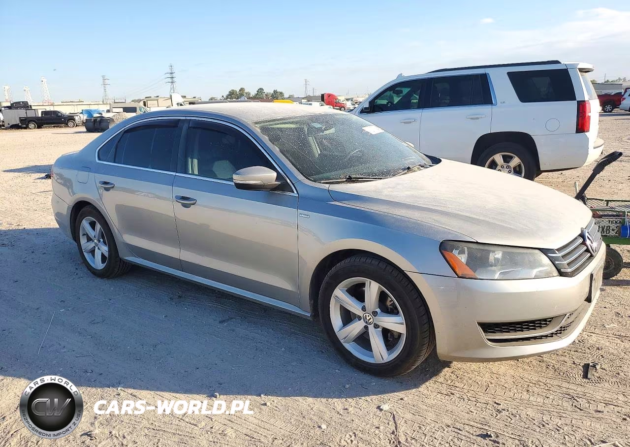 2014 Volkswagen Passat S VIN:1VWAS7A32EC044844 - 4