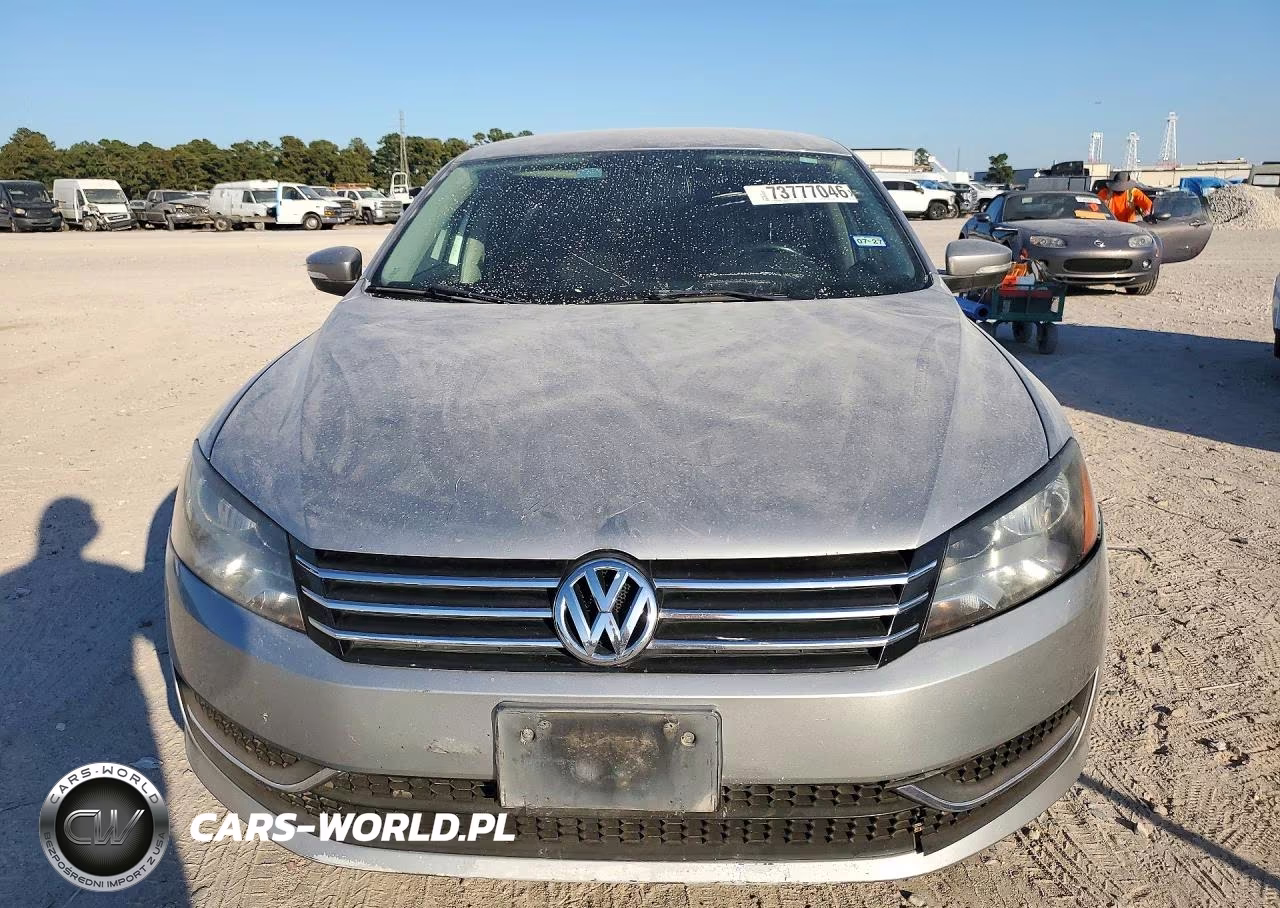 2014 Volkswagen Passat S VIN:1VWAS7A32EC044844 - 5