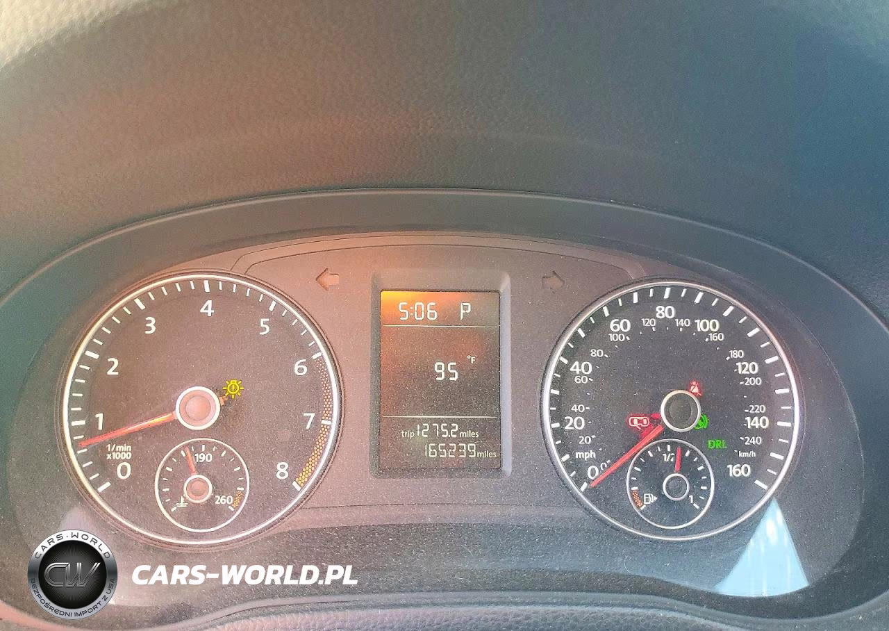 2014 Volkswagen Passat S VIN:1VWAS7A32EC044844 - 9