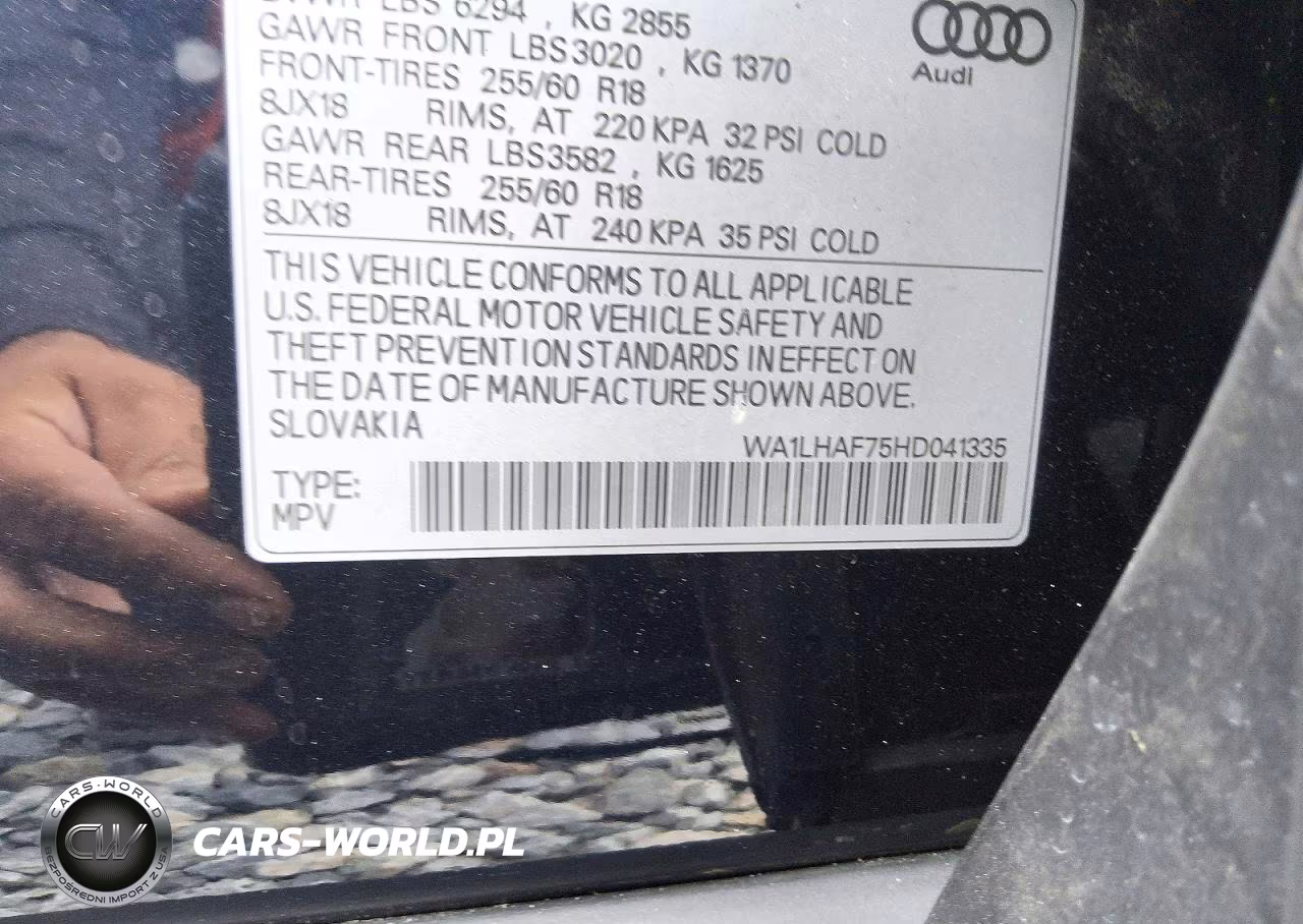 2017 Audi Q7 Premium Plus VIN:WA1LHAF75HD041335 - 14
