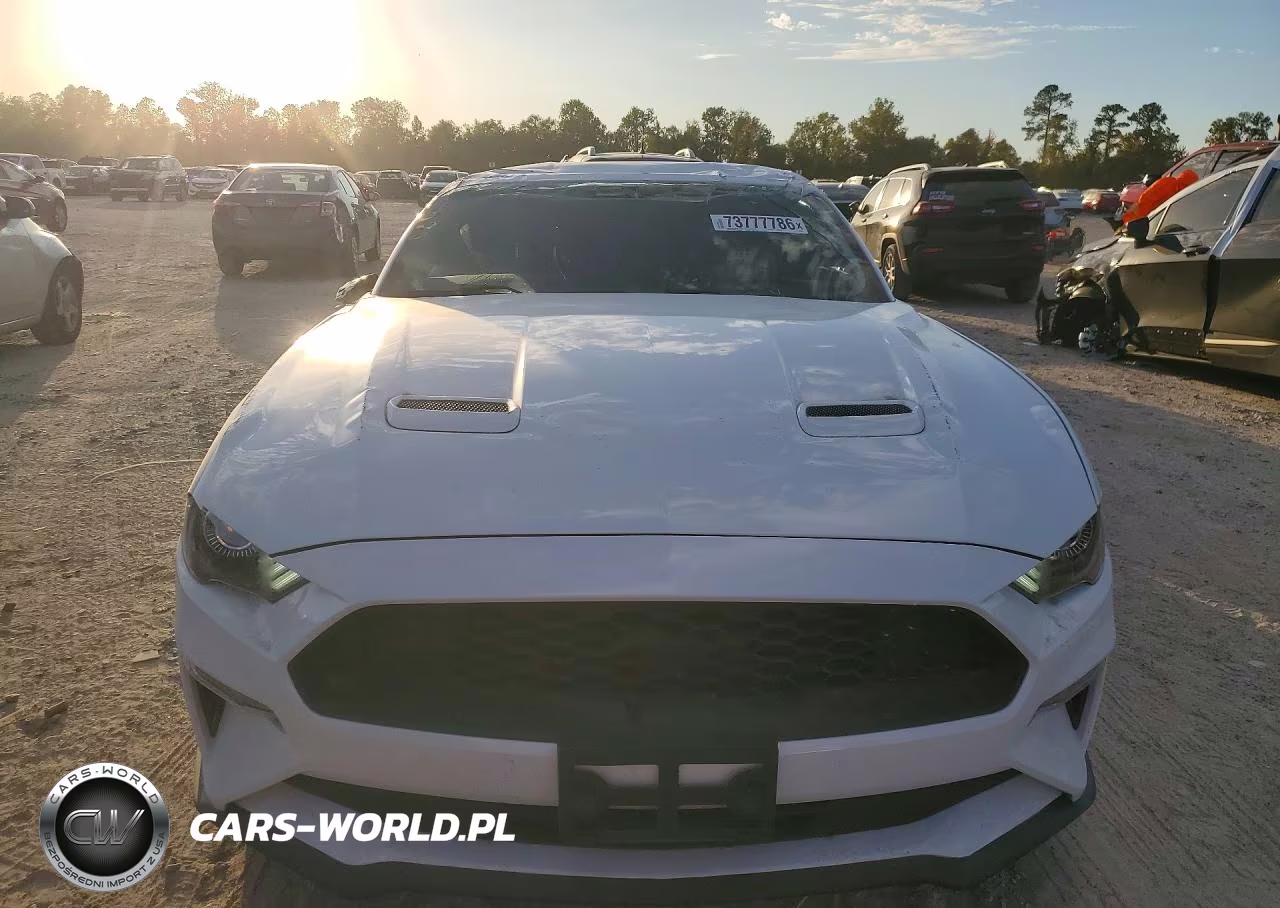 2018 Ford Mustang VIN:1FA6P8TH6J5180150 - 5