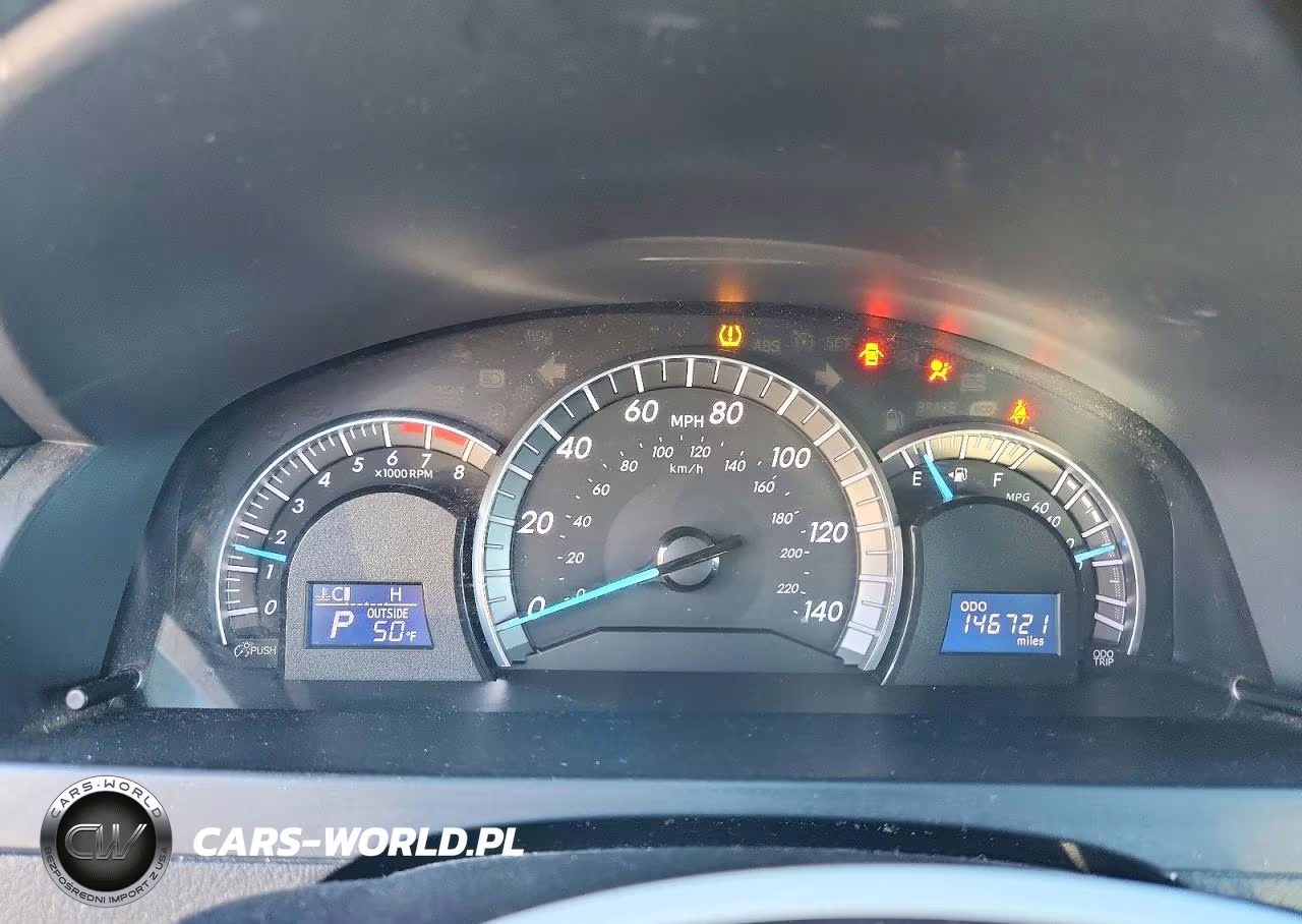 2014 Toyota Camry Se VIN:4T1BF1FK2EU315626 - 9