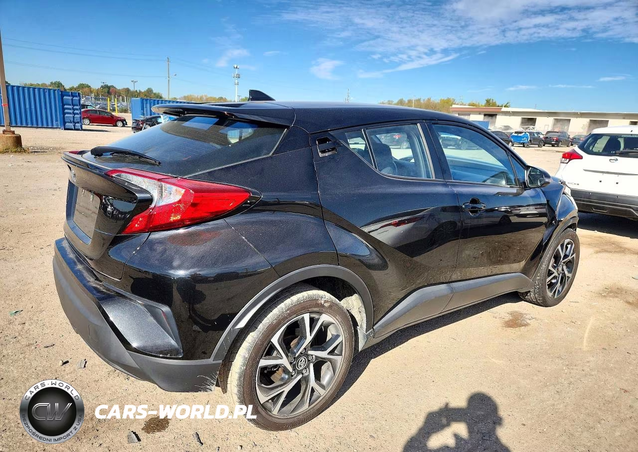 2018 Toyota C-Hr Xle VIN:NMTKHMBX8JR027673 - 3
