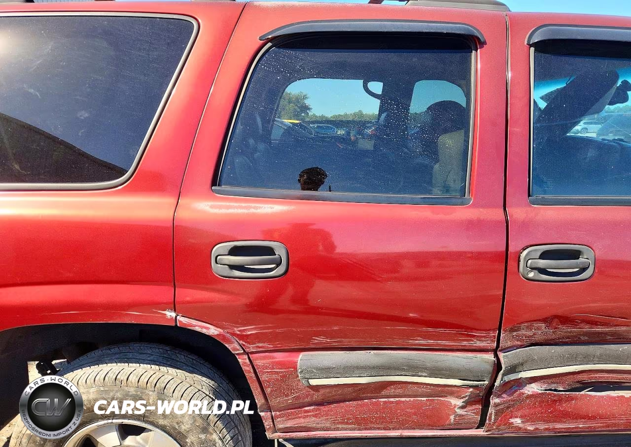 2003 Chevrolet Tahoe C1500 VIN:1GNEC13Z33R133467 - 11