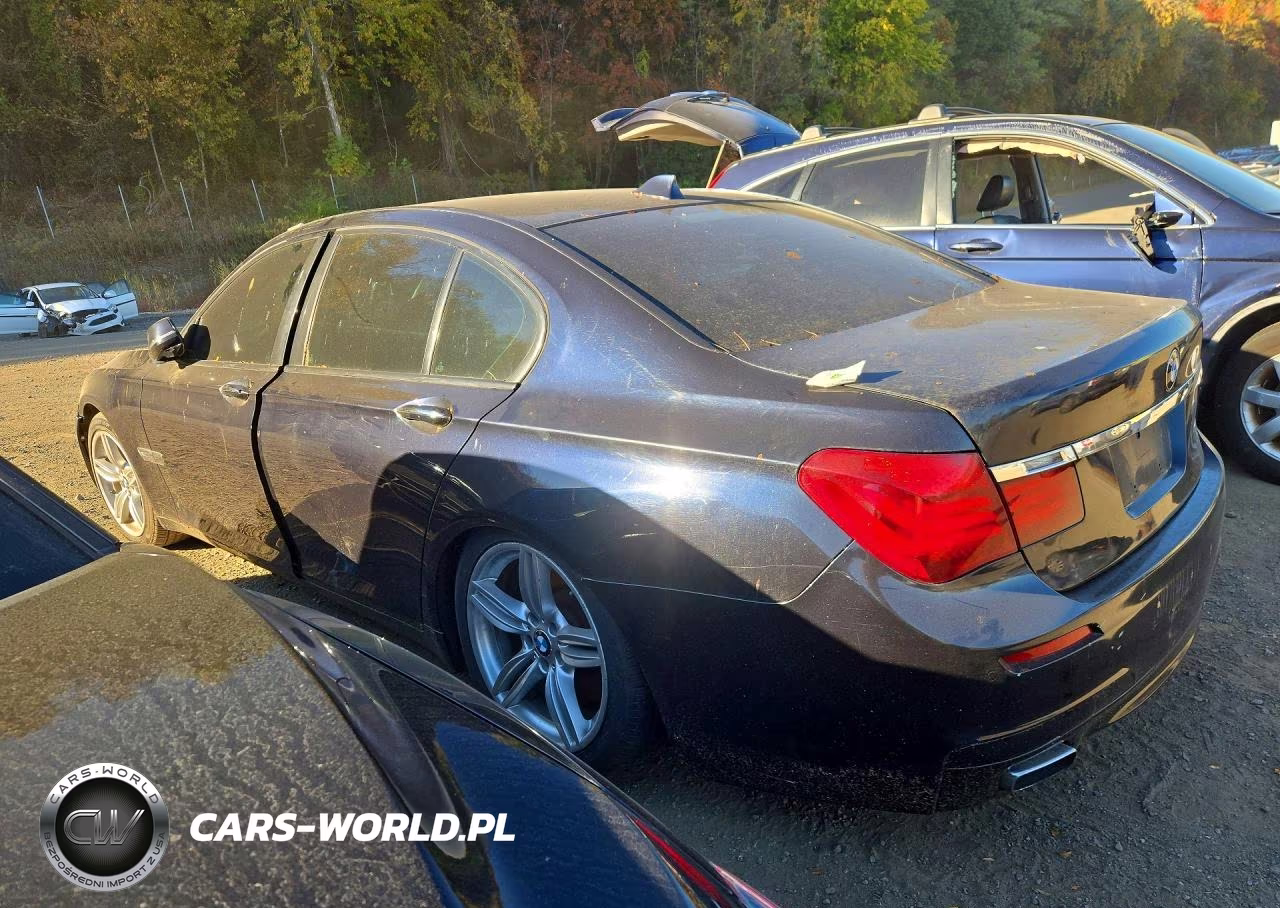2013 BMW 750 Xi VIN:WBAYB6C50DD223660 - 2