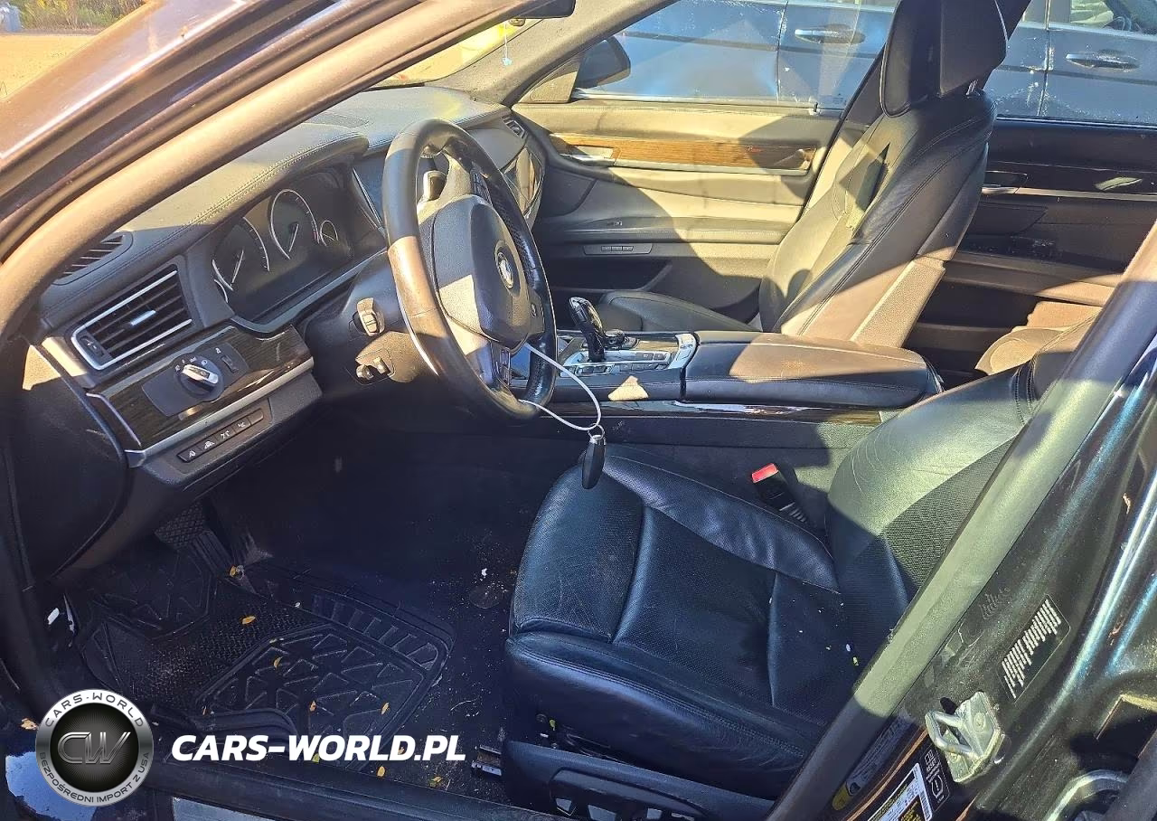 2013 BMW 750 Xi VIN:WBAYB6C50DD223660 - 7