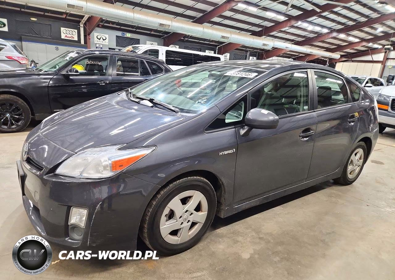2011 Toyota Prius Three