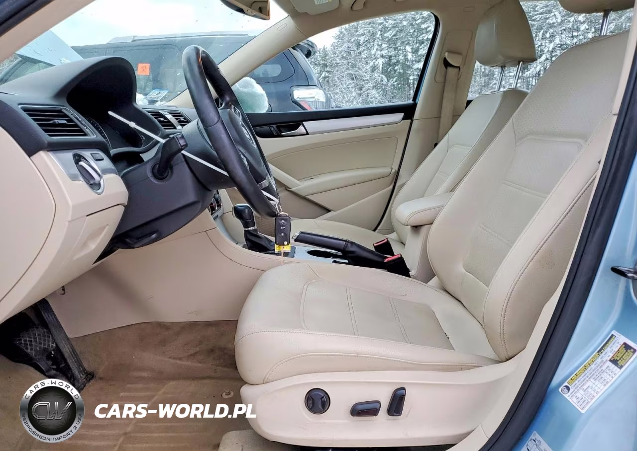 2013 Volkswagen Passat Se VIN:1VWBP7A30DC135552 - 7