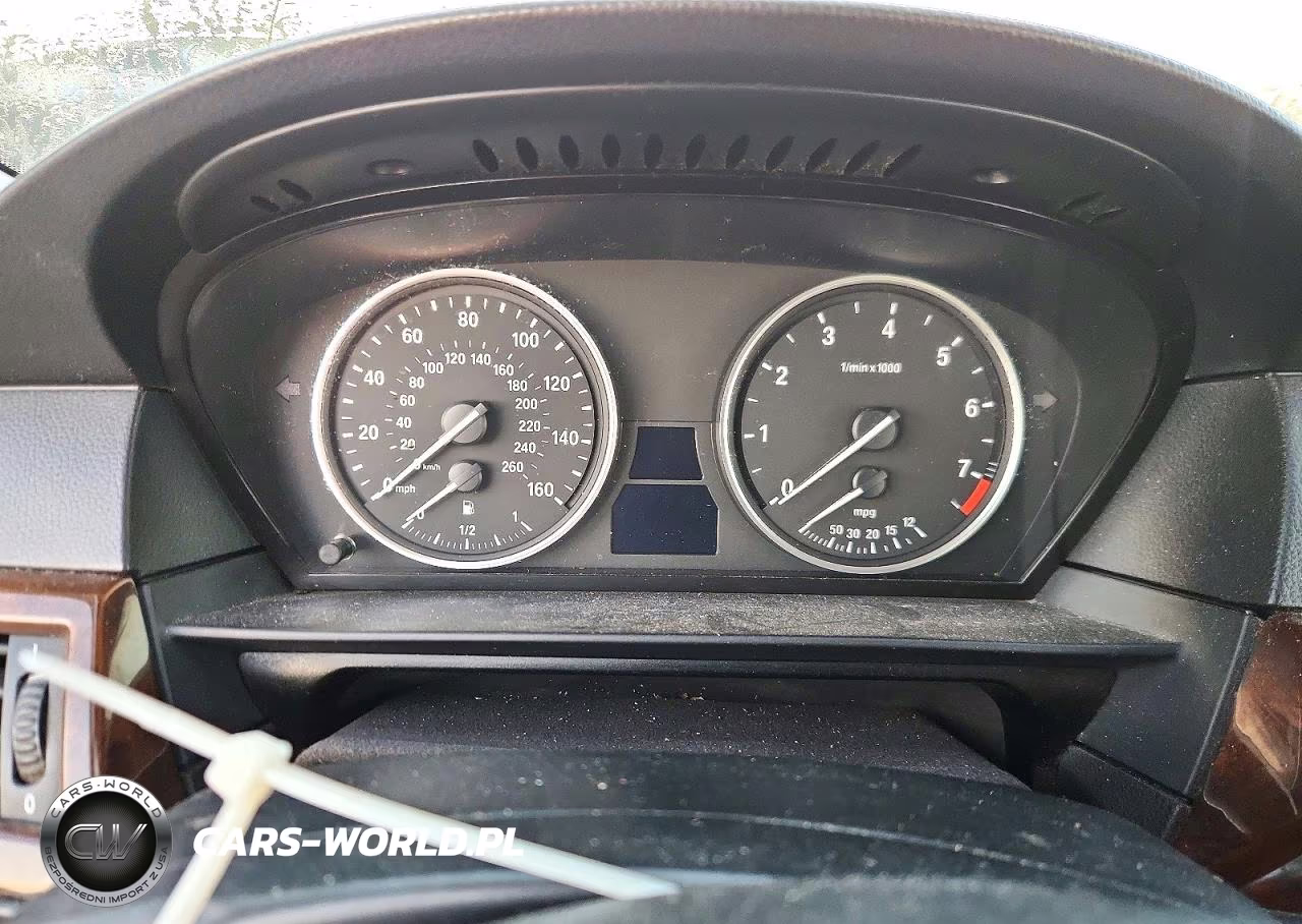 2010 BMW 528 I VIN:WBANU5C54AC442310 - 9