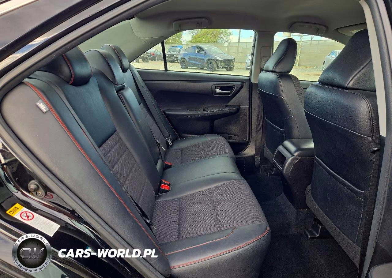 2017 Toyota Camry Se VIN:4T1BF1FK5HU692732 - 10