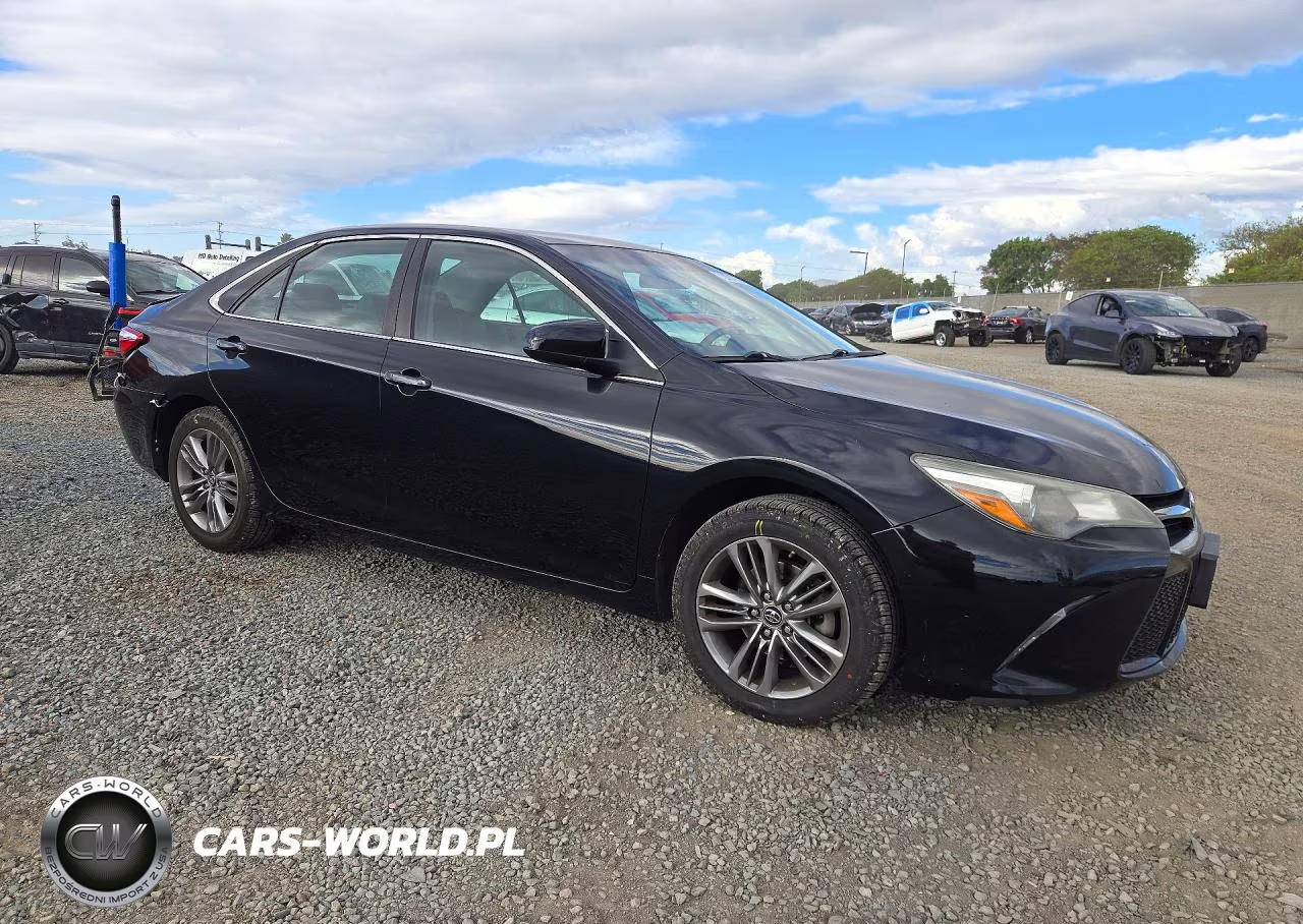 2017 Toyota Camry Se VIN:4T1BF1FK5HU692732 - 4