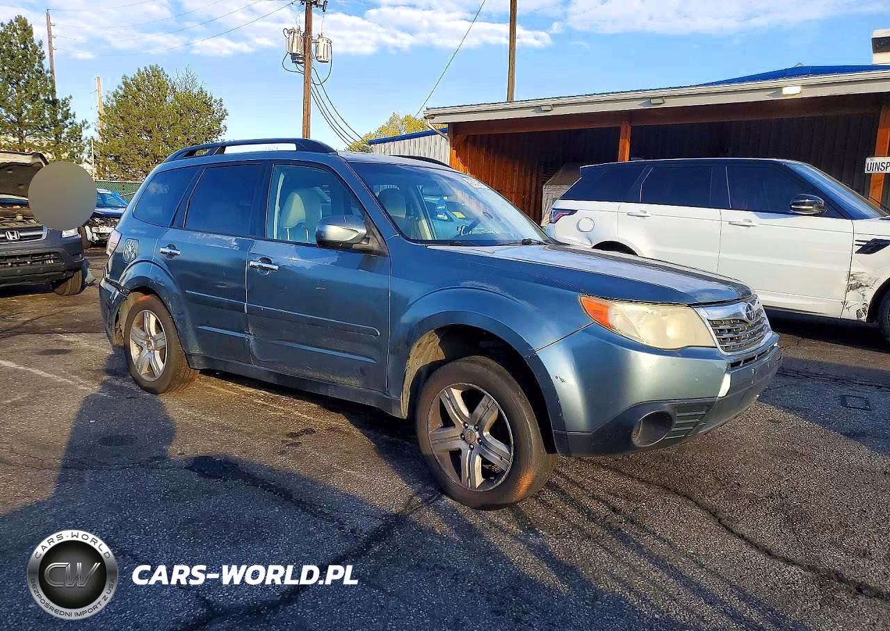 2010 Subaru Forester 2.5X Premium VIN:JF2SH6CC2AH726859 - 4