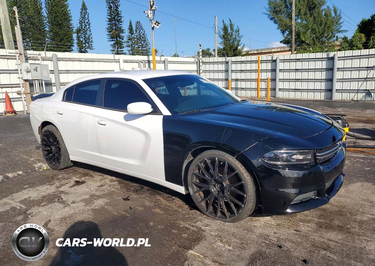 2016 Dodge Charger Sxt VIN:2C3CDXHG1GH354955 - 4