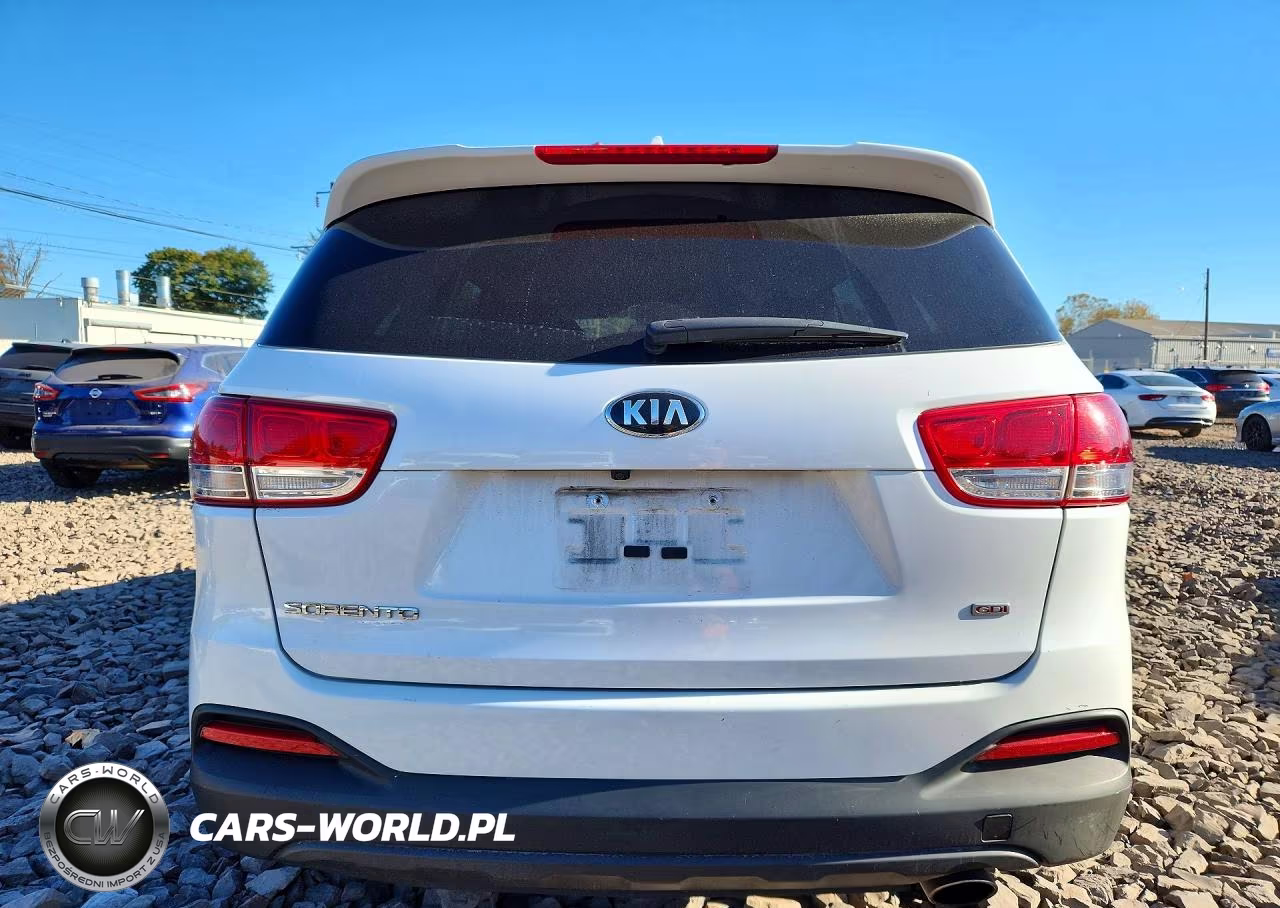 2018 Kia Sorento Lx VIN:5XYPG4A33JG360093 - 6