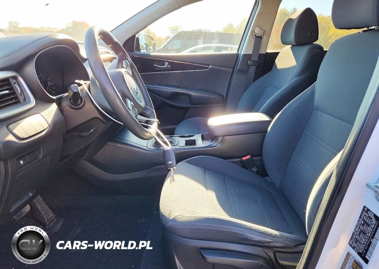 2018 Kia Sorento Lx VIN:5XYPG4A33JG360093 - 7
