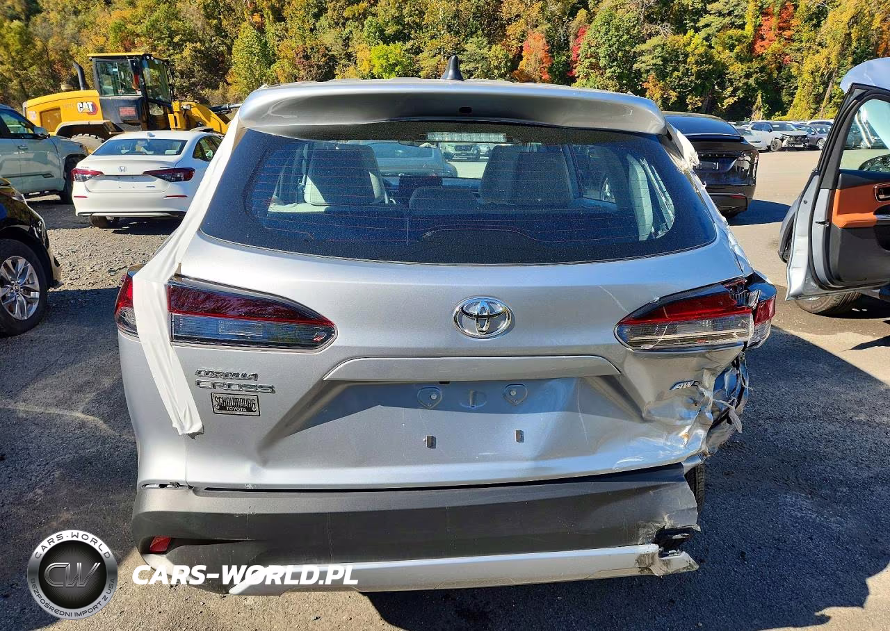 2026 Toyota Corolla Cross L VIN:7MUAAABG4TV148631 - 6