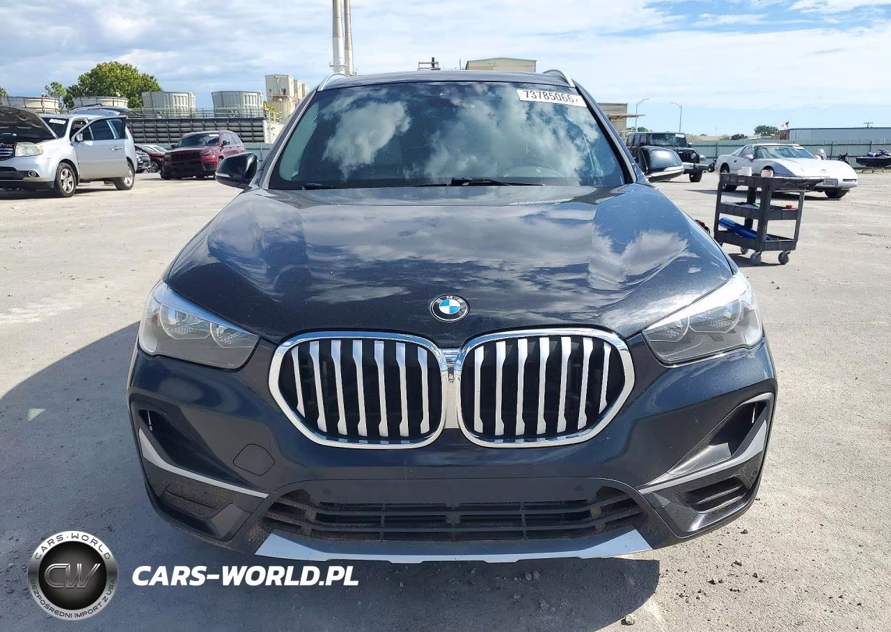 2022 BMW X1 xDrive28I VIN:WBXJG9C07N5U53948 - 5